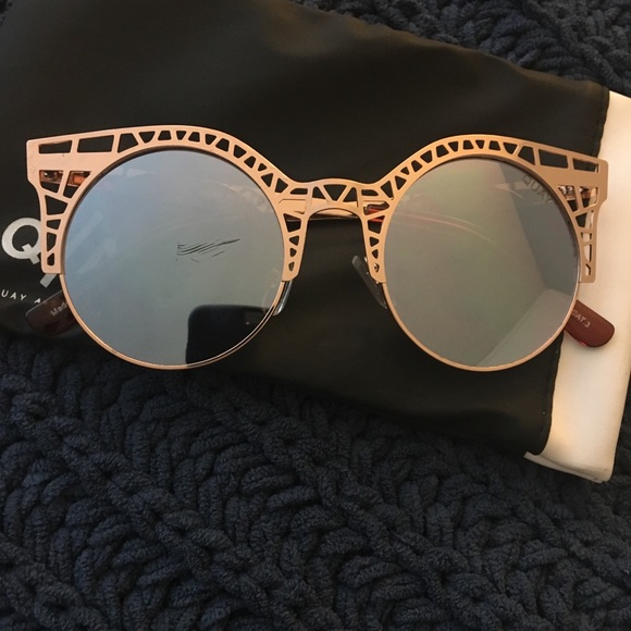 Quay Australia Accessories - Quay Australia Fleur Sunglasses